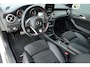 Mercedes-Benz GLA 200 Premium Plus AMG Carplay Stoelverwarming