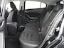 Mazda 3 2.0 GT-M Line Cruise control | DAB radio | Navigatie | Achteruitrij camera | Stoelverwarming | Bluetooth | Climate control