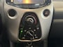 Toyota Aygo 1.0 VVT-i x-play | Achteruitrijcamera | Airco |