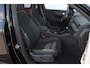Volvo EX40 252PK Automaat Ext. Range Ultra Black Edition / Adaptieve koplampen / Panoramadak / 360 Camera / Apple carplay / Android auto / Elektrisch bedienbare voorstoelen / Pilot assist / Adaptive cruise control / Harman kardon audio / Stoelverwarming voor / Warmtepomp