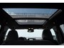 Volvo EX40 252PK Automaat Ext. Range Ultra Black Edition / Adaptieve koplampen / Panoramadak / 360 Camera / Apple carplay / Android auto / Elektrisch bedienbare voorstoelen / Pilot assist / Adaptive cruise control / Harman kardon audio / Stoelverwarming voor / Warmtepomp