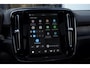 Volvo EX40 252PK Automaat Ext. Range Ultra Black Edition / Adaptieve koplampen / Panoramadak / 360 Camera / Apple carplay / Android auto / Elektrisch bedienbare voorstoelen / Pilot assist / Adaptive cruise control / Harman kardon audio / Stoelverwarming voor / Warmtepomp
