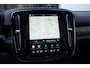Volvo EX40 252PK Automaat Ext. Range Ultra Black Edition / Adaptieve koplampen / Panoramadak / 360 Camera / Apple carplay / Android auto / Elektrisch bedienbare voorstoelen / Pilot assist / Adaptive cruise control / Harman kardon audio / Stoelverwarming voor / Warmtepomp
