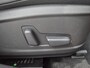 Hyundai Kona 1.6 GDI HEV Premium / Dealer onderhouden / Head Up Display / Adaptief cruise control / Achteruitrijcamera / Trekgewicht 1300 kg / Stuur- & Stoelverwarming / Stoelventilatie / Keyless Entry/Start / Krell audio systeem / Draadloze telefoon lader /