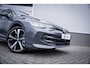 Volkswagen Golf Life Edition eHybrid | Achteruitrijcamera (Rear View) | Parkeersensoren voor en achter (Park Distance Control) | Sleutelloos vergrendel- en startsysteem (Keyless Access)
