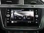 Volkswagen Tiguan 1.4 TSI eHybrid R-Line Business+ | Black style | Trekhaak | Virtual | Winterpakket | ACC | Dodehoeksensor |