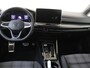 Volkswagen Golf 1.5 eHybrid GTE | SoH 100% | Panoramadak | Head-up display | Achteruitrijcamera | Black Style | Matrix LED verlichting | Adaptieve cruise control | Navigatie | Sfeerverlichting |