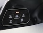 Volkswagen Golf 1.5 eHybrid GTE | SoH 100% | Panoramadak | Head-up display | Achteruitrijcamera | Black Style | Matrix LED verlichting | Adaptieve cruise control | Navigatie | Sfeerverlichting |