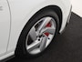 Volkswagen Golf 1.5 eHybrid GTE | SoH 100% | Panoramadak | Head-up display | Achteruitrijcamera | Black Style | Matrix LED verlichting | Adaptieve cruise control | Navigatie | Sfeerverlichting |