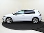 Volkswagen Golf 1.5 eHybrid GTE | SoH 100% | Panoramadak | Head-up display | Achteruitrijcamera | Black Style | Matrix LED verlichting | Adaptieve cruise control | Navigatie | Sfeerverlichting |
