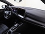 Volkswagen Golf 1.5 eHybrid GTE | SoH 100% | Panoramadak | Head-up display | Achteruitrijcamera | Black Style | Matrix LED verlichting | Adaptieve cruise control | Navigatie | Sfeerverlichting |