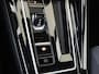 Volkswagen Golf 1.5 eHybrid GTE | SoH 100% | Panoramadak | Trekhaak | 360 camera | Matrix LED verlichting | Head-up display | Keyless | Adaptieve cruise control | Stoel- en Stuurwielverwarming |