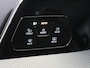 Volkswagen Golf 1.5 eHybrid GTE | SoH 100% | Panoramadak | Trekhaak | 360 camera | Matrix LED verlichting | Head-up display | Keyless | Adaptieve cruise control | Stoel- en Stuurwielverwarming |