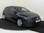Volkswagen Golf 1.5 eHybrid GTE | SoH 100% | Panoramadak | Trekhaak | 360 camera | Matrix LED verlichting | Head-up display | Keyless | Adaptieve cruise control | Stoel- en Stuurwielverwarming |