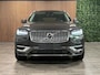 Volvo XC90 T8 AWD Recharge Plus Bright | Luchtvering | 360° Camera | Harman Kardon | 455pk | Adaptieve Cruise Control | Standkachel met Volvo On Call App | Stoelverwarming voor+achter | Stuurwielverwarming | Schuifdak | Google Infotainment | Full LED Meesturende koplampen | Pilot Assist | BLIS Dode Hoek Detectie | Elektrische voorstoelen geheugen | Lederen bekleding | Zitting verlenging voorstoelen | Lederen dashboard | 20 Inch | Keyless Drive | Parkeersensoren voor+achter | Privacy Glass | Elektrisch bedienbare achterklep | 7-Persoons | 4-Zone Climate Control | Geïntegreerde zongordijnen achterportieren | Verlichte instaplijsten | Geintegreerd kinderzitje achterin | Draadloos telefoon opladen | DAB Radio | Apple Carplay/Android Auto | Volvo On Call met mobiele App functie | Platinum Grey Metallic |