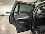 Volvo XC90 T8 AWD Recharge Plus Bright | Luchtvering | 360° Camera | Harman Kardon | 455pk | Adaptieve Cruise Control | Standkachel met Volvo On Call App | Stoelverwarming voor+achter | Stuurwielverwarming | Schuifdak | Google Infotainment | Full LED Meesturende koplampen | Pilot Assist | BLIS Dode Hoek Detectie | Elektrische voorstoelen geheugen | Lederen bekleding | Zitting verlenging voorstoelen | Lederen dashboard | 20 Inch | Keyless Drive | Parkeersensoren voor+achter | Privacy Glass | Elektrisch bedienbare achterklep | 7-Persoons | 4-Zone Climate Control | Geïntegreerde zongordijnen achterportieren | Verlichte instaplijsten | Geintegreerd kinderzitje achterin | Draadloos telefoon opladen | DAB Radio | Apple Carplay/Android Auto | Volvo On Call met mobiele App functie | Platinum Grey Metallic |
