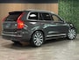 Volvo XC90 T8 AWD Recharge Plus Bright | Luchtvering | 360° Camera | Harman Kardon | 455pk | Adaptieve Cruise Control | Standkachel met Volvo On Call App | Stoelverwarming voor+achter | Stuurwielverwarming | Schuifdak | Google Infotainment | Full LED Meesturende koplampen | Pilot Assist | BLIS Dode Hoek Detectie | Elektrische voorstoelen geheugen | Lederen bekleding | Zitting verlenging voorstoelen | Lederen dashboard | 20 Inch | Keyless Drive | Parkeersensoren voor+achter | Privacy Glass | Elektrisch bedienbare achterklep | 7-Persoons | 4-Zone Climate Control | Geïntegreerde zongordijnen achterportieren | Verlichte instaplijsten | Geintegreerd kinderzitje achterin | Draadloos telefoon opladen | DAB Radio | Apple Carplay/Android Auto | Volvo On Call met mobiele App functie | Platinum Grey Metallic |