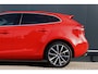 Volvo V40 2.0 D4 Inscription Automaat 190pk | Leer | Stoelverwarming | Adaptieve Cruise Control | Camera | BLIS