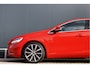 Volvo V40 2.0 D4 Inscription Automaat 190pk | Leer | Stoelverwarming | Adaptieve Cruise Control | Camera | BLIS