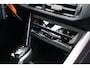 Volkswagen Taigo 1.0 TSI Life Business Automaat | Panoramadak | Stoelverwarming | IQ Light | Active Info Display | 17 Inch | Apple Carplay / Android Auto