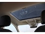 Volkswagen Taigo 1.0 TSI Life Business Automaat | Panoramadak | Stoelverwarming | IQ Light | Active Info Display | 17 Inch | Apple Carplay / Android Auto