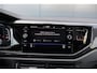 Volkswagen Taigo 1.0 TSI Life Business Automaat | Panoramadak | Stoelverwarming | IQ Light | Active Info Display | 17 Inch | Apple Carplay / Android Auto