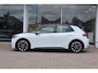 Volkswagen ID.3 204pk First 58 kWh | SoH 93% | Adaptive Cruise | PDC | Navigatie | Carplay | Stoelverwarming