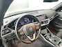 BMW 3-Serie Touring 330e High Executive | Trekhaak | Stoelverwarming | Adaptive Cruise Control | Elektrische Achterklep |