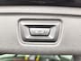 BMW 3-Serie Touring 330e High Executive | Trekhaak | Stoelverwarming | Adaptive Cruise Control | Elektrische Achterklep |