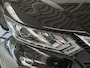 Nissan Qashqai 1.3 DIG-T N-Connecta | Navigatie | 360° Camera | Trekhaak | Panoramadak | Stoelverwarming |