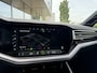 Volkswagen Touareg 3.0 TSi eHybrid 4MOTION R Automaat Plug In Hybrid 21 Inch Panodak Luchtvering Trekhaak