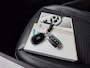 Hyundai Kona Electric EV Limited 64 kWh Stuur + stoel verwarming en koeling | Elektrische stoelen |Led verlichting | Lichtmetalen velgen, Metaallak | Navigatiesysteem | Parkeersensoren
