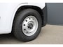 Opel Movano 2.2D 180pk S&S L2H2 3.5t | Automaat | Camera | 3-Zits | Parkeersensoren rondom | Winter & zomerset | 25.000km |