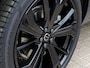 Volvo XC60 T6 AWD Ultra Black Edition | NIEUW | Pano | Getint glas | 21'' dubbelspaaks zwarte velgen