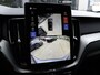 Volvo XC60 T6 AWD Ultra Black Edition | NIEUW | Pano | Getint glas | 21'' dubbelspaaks zwarte velgen