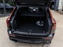 Volvo XC60 T6 AWD Ultra Black Edition | NIEUW | Pano | Getint glas | 21'' dubbelspaaks zwarte velgen