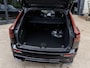 Volvo XC60 T6 AWD Ultra Black Edition Pano | NIEUW | 21'' dubbelspaaks | Getint glas