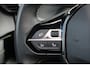 Peugeot e-2008 EV GT 54 kWh | Navigatie | Panorama/schuifdak | Fase 3 laden | SOH 95% | Camera voor + achter | 18 Inch LMV |