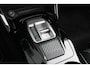 Peugeot e-2008 EV GT 54 kWh | Navigatie | Panorama/schuifdak | Fase 3 laden | SOH 95% | Camera voor + achter | 18 Inch LMV |