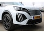 Peugeot e-2008 EV GT 54 kWh | Navigatie | Panorama/schuifdak | Fase 3 laden | SOH 95% | Camera voor + achter | 18 Inch LMV |