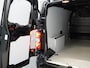 Opel Vivaro 2.0 CDTI 145 pk L3H1 Edition 3-zits Automaat Airco Navigatie Bluetooth Trekhaak