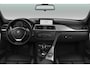 BMW 3-Serie 320i Upgrade Edition | NL auto | 3e eigenaar | Sportstuur | Schakelpaddles | Sportstoelen | Xenon | Cruise control | Navigatie Professional | Bluetooth | Regensensor | PDC