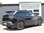 Peugeot 5008 Hybrid 145pk DCS-6 GT Automaat | Navigatie | Airconditioning ECC | Elek achterklep | 7 Persoons | Draadloos Apple Carplay & Android Auto | Isofix Bevestigingspunten | Lichtmetalen Velgen | Verschuifbare stoelen middelste zitrij | Dodehoek Detectie | Zeer Compleet!!!