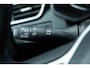 Renault Clio 1.0 TCe 90 Intens | Navigatie | Apple Carplay | Android Auto | Achteruitrijcamera | Parkeersensoren | Keyless Entry | Cruise Control | LED Koplampen | Lichtmetalen Velgen 16 inch