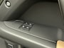 Land Rover Defender 110 2.0 P300e 110 X-Dynamic HSE EDITION | Panoramadak | Head-Up | 22 inch | Tow Pack