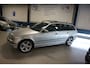 BMW 3-Serie Touring 330i AUT / SPORT INTERIEUR / TOP KWALITEIT ! ! !