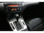 BMW 3-Serie Touring 330i AUT / SPORT INTERIEUR / TOP KWALITEIT ! ! !
