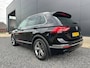 Volkswagen Tiguan 1.4 TSI ACT R-Line Navi | Apple Carplay | Trekhaak | Verw. Voorstoelen
