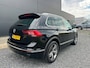 Volkswagen Tiguan 1.4 TSI ACT R-Line Navi | Apple Carplay | Trekhaak | Verw. Voorstoelen