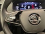 Skoda Karoq 1.5 TSI ACT Business Edition 1500KG Trekgewicht! | Camera | Parkeersensoren Voor + Achter | Carplay | Cruise | Digitaal Dashboard | LED | Achteruitrijcamera | Airco (automatisch) | Cruise control